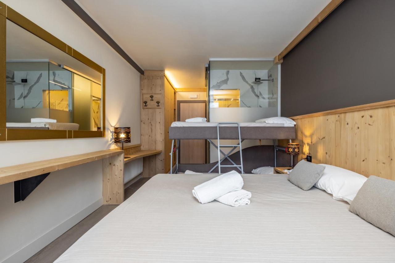 Hotel Piandineve Passo del Tonale Bagian luar foto
