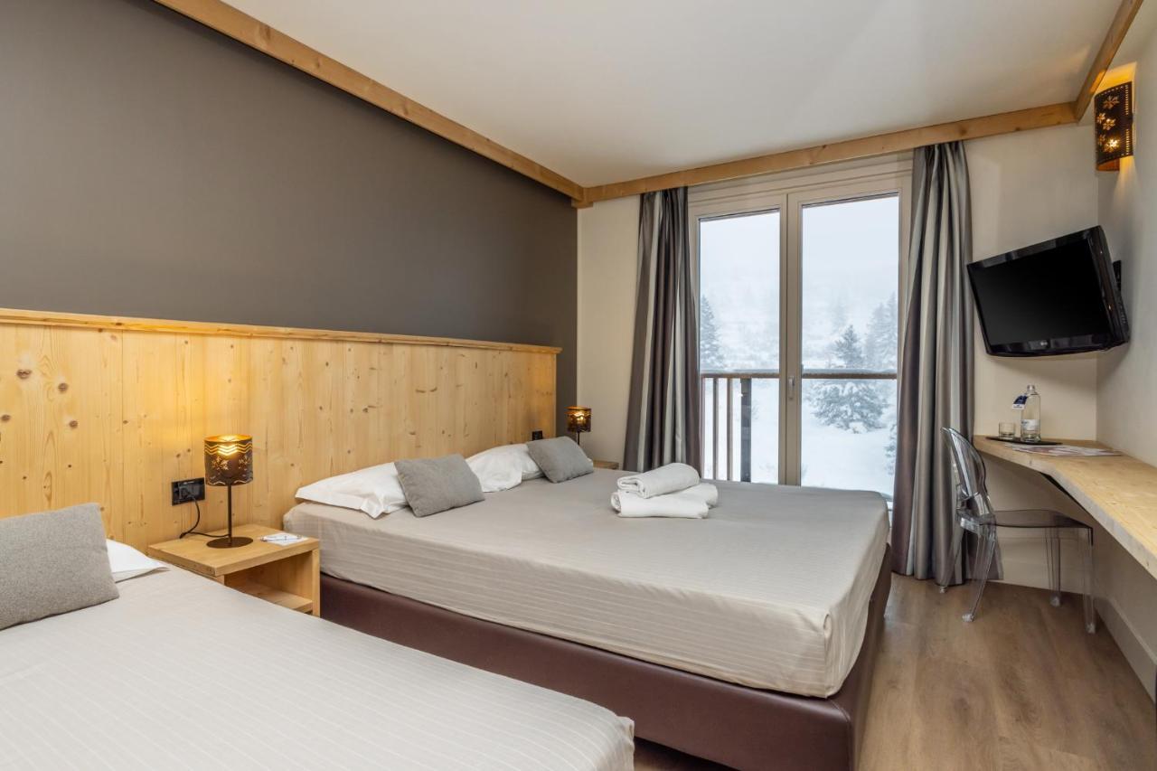 Hotel Piandineve Passo del Tonale Bagian luar foto