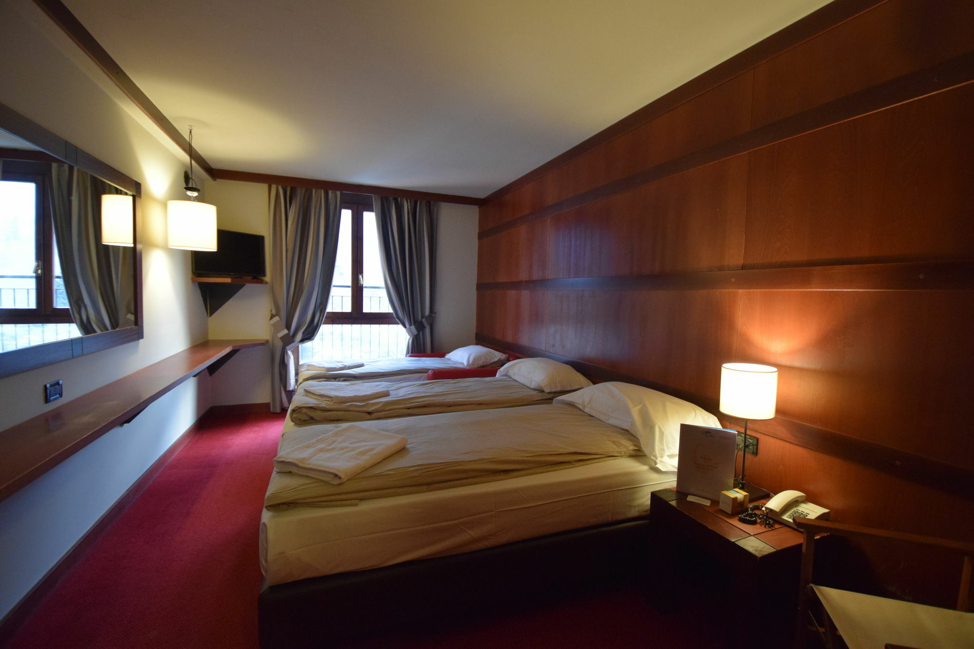Hotel Piandineve Passo del Tonale Bagian luar foto